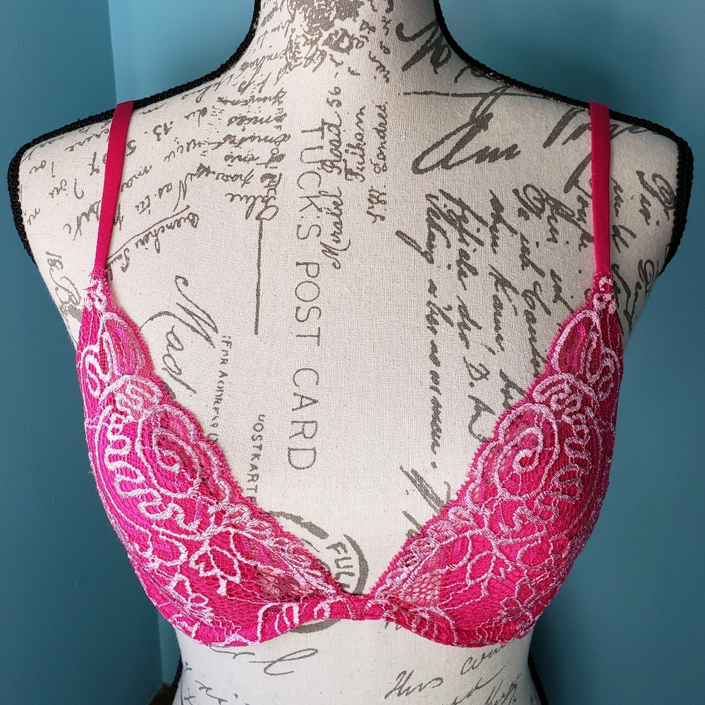 Victoria's Secret 34B Pink Lace Very Sexy Push Up Without Padding Underwire Bra